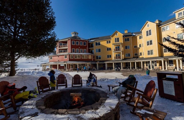 Okemo | 2BR + Exec Loft Condo w/Washer & Dryer