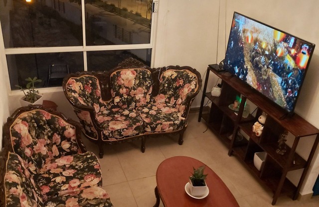 Old bar apartment 6 people Penthouse