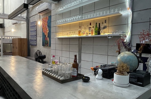 Old Bar Bangkok House