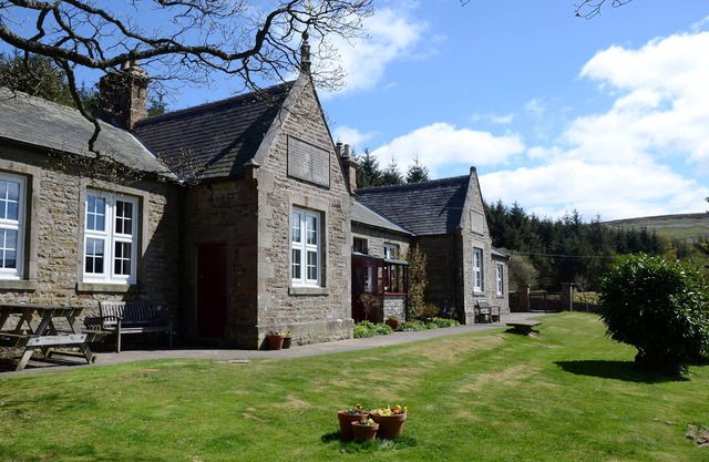 Old School House, Beautiful Victorian building in the heart of the Pennines