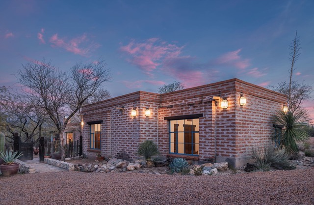 Old Southwest Luxury & Glamor - Bolsius House