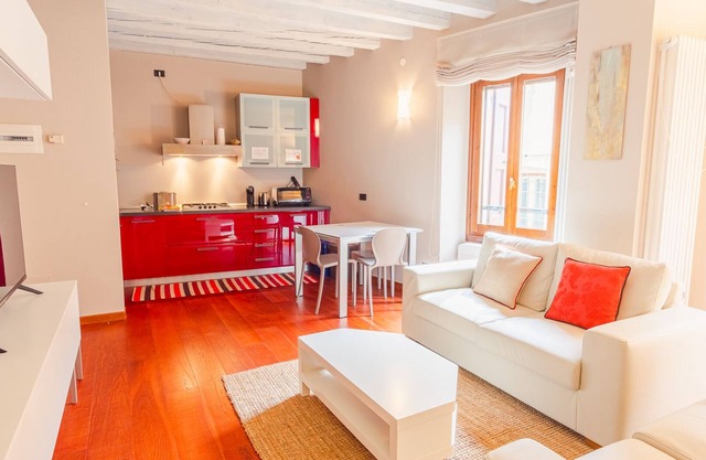 Old Town Alley - Two Bedroom Apartment, Sleeps 4