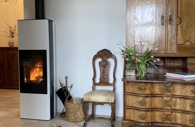 Old Vicarage - Martin