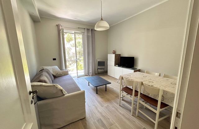 Oleandri cosy Apartment Near best beaches