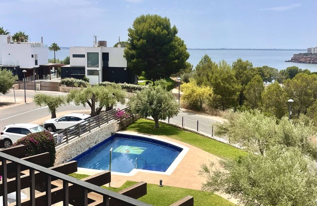 Olimar villa by the sea with amazing sea views