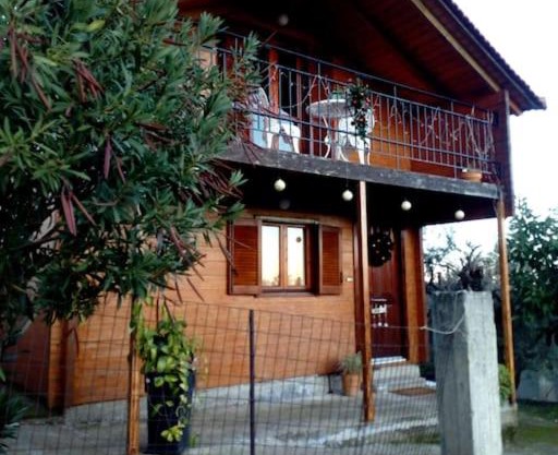 Olive Grove Chalet