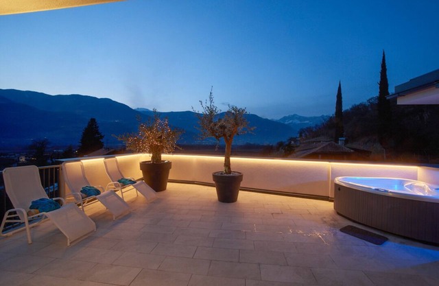OLIVE OIL PENTHOUSE & WELLNESS
