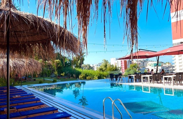 Olivia's Hill Resort