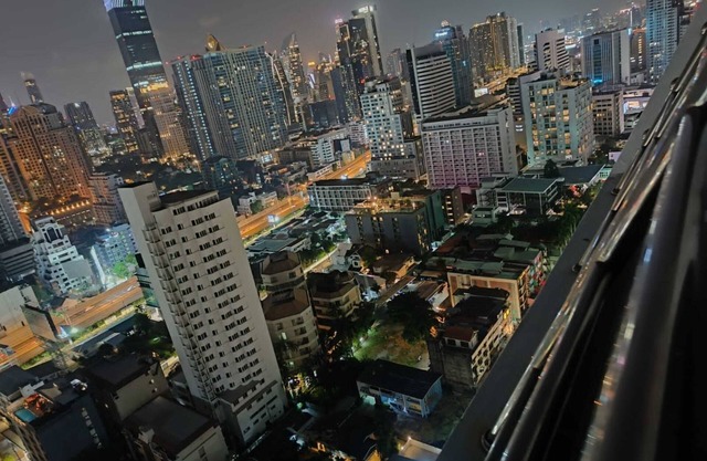 Omni Tower Sukhumvit Nana - Direct