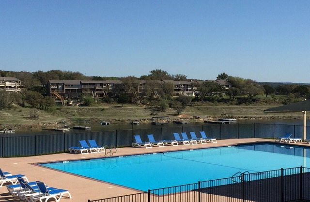 On Lake Time - 3 Bed/2.5 Bath Pet Friendly Condo in Point Venture - All Amenities Included