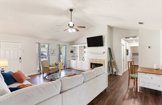 Once Upon a Tide | 3 Bed, 2 Bath