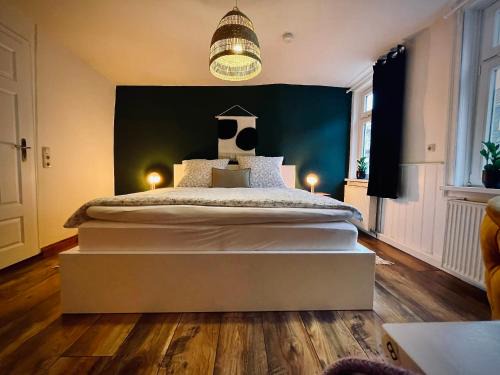 # One Apartment's/Parkplatz/Schlossplatz