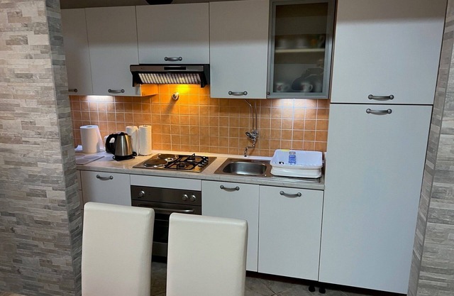 One bedroom apartment with terrace Kaštel Stari, Kaštela (A-24379-a)