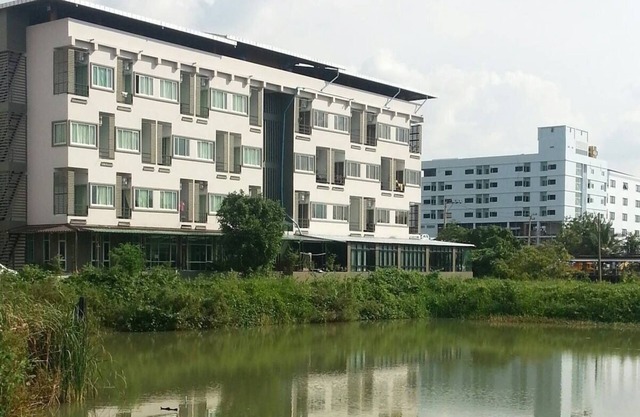 One Bedroom Apartment in Nonthaburi