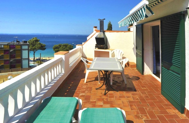 One-Bedroom Apartment Sea View located 50m from the beach.