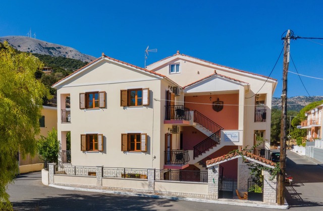 One-bedroom Apartments in the Agia Efimia center