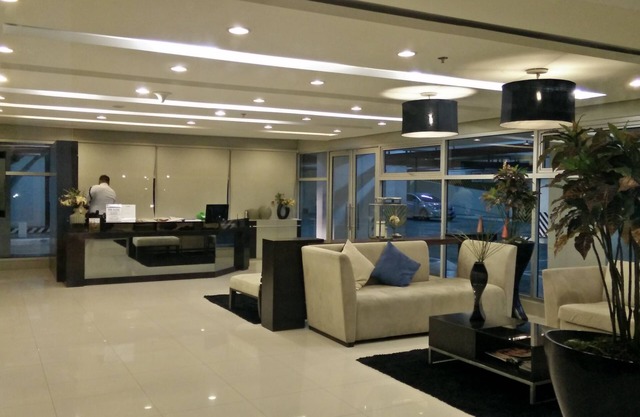One Bedroom Apartment Condo in Alabang
