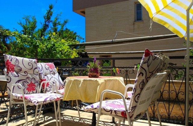 One bedroom apartment with balcony and sea view Makarska (A-15200-a)