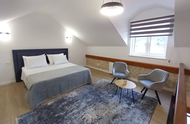 One bedroom apartment with terrace Skradin, Krka (A-21186-a)