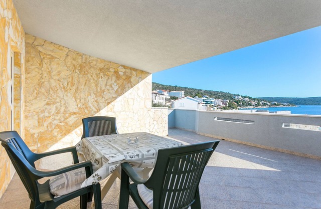 One bedroom apartment near beach Sevid, Trogir (A-4287-b)