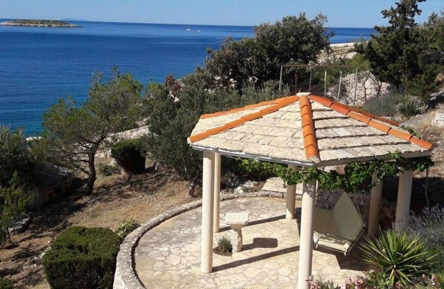 One bedroom apartment near beach Sevid, Trogir (A-14790-c)