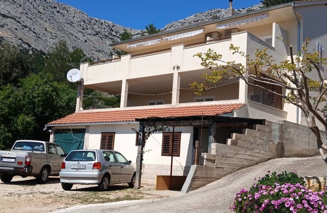 One bedroom apartment with terrace and sea view Ivan Dolac, Hvar (A-24264-c)