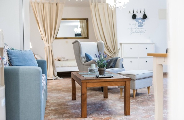One bedroom apartment with air-conditioning Sutomišćica, Ugljan (A-13872-c)
