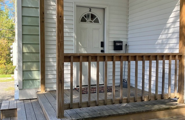 One bedroom Apt- Part of a triplex in Barre Vermont! Great Price!