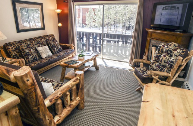 One Bedroom Condo only Steps from Fall River