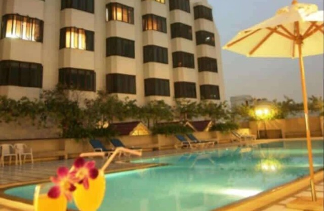 One bedroom luxury suite at Sukhumvit Bangkok !