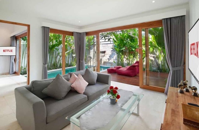 One bedroom private pool and bathub with rooftop