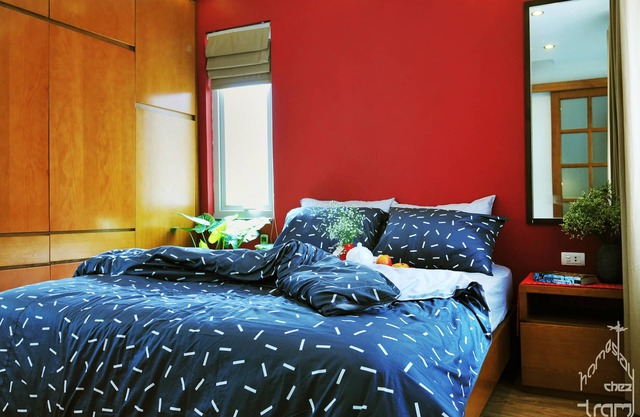 one-bedroom spacious and fully equipped apartment close to old quarter of Hanoi