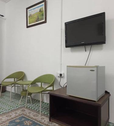 One Mek Studio