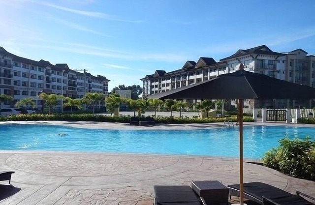 One Oasis Condotel