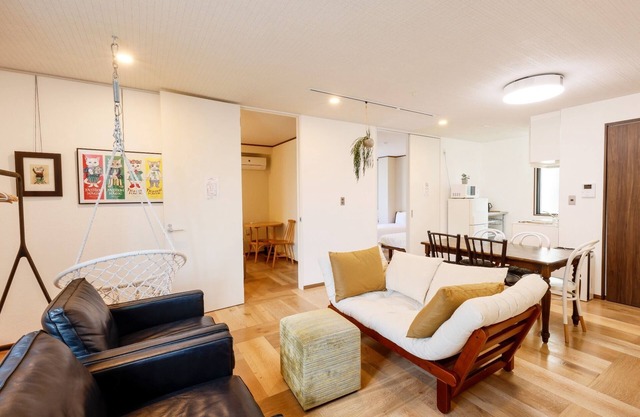 Onefloor charter with balcony 2F 4F/Osaka Ōsaka