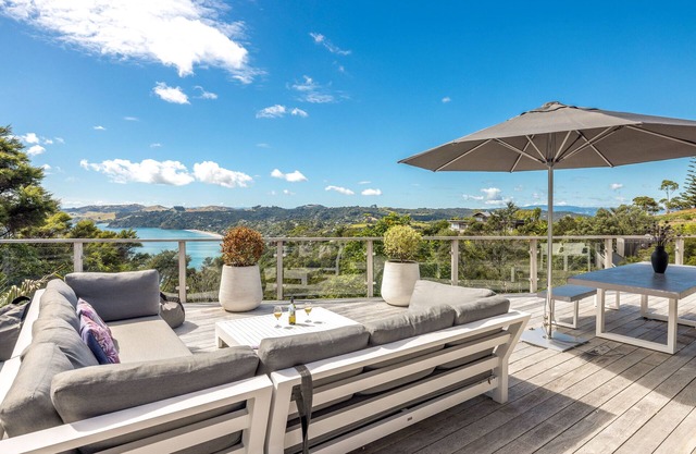 ONETANGI LUXURY l Be My Guest Waiheke