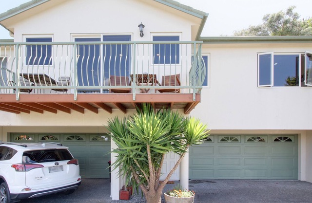 Onslow Views - Napier Holiday Home