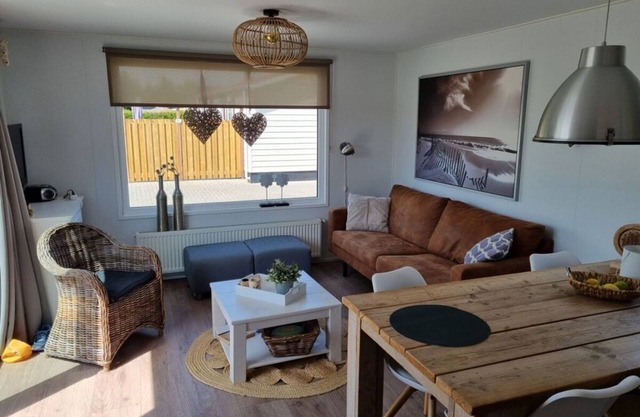 Oostveen Comfortable holiday residence