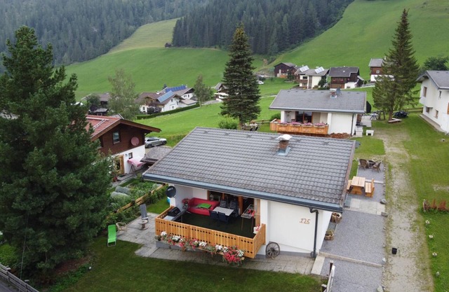 Op een Prachtige Plek in Oostenrijk Staat ons Chalet een Mooi Stekkie