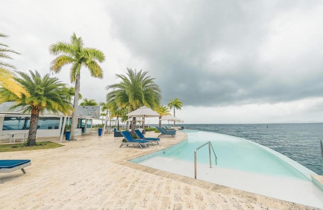 Open and bright El Valle 3BR Apartment at Puerto Bahia