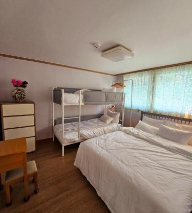 Open Sale, ideal for family group travel to Gyeongbokgung Station