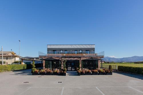 OPHELIA Hotel