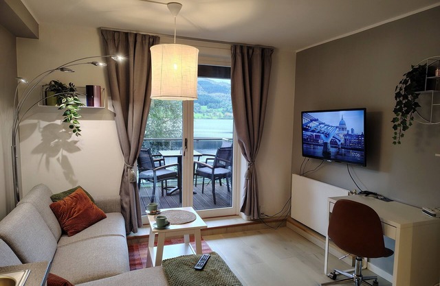 Oppheim Holiday Apartment with swimming pool