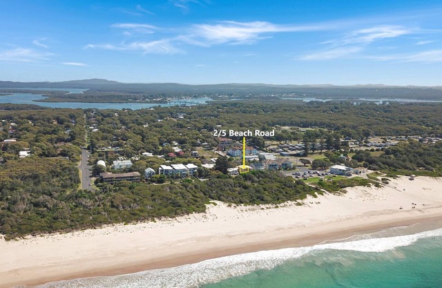 Opposite Bennetts Beach