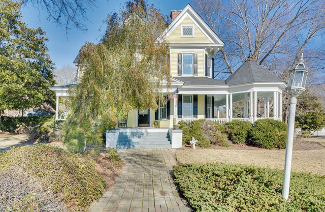Opulent Home in Spring Hope w/Pool & Hot Tub!