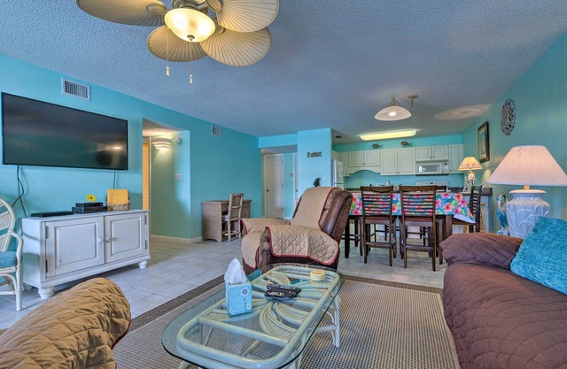 Orange Beach Resort Condo w/Pool - Walk to Beach!