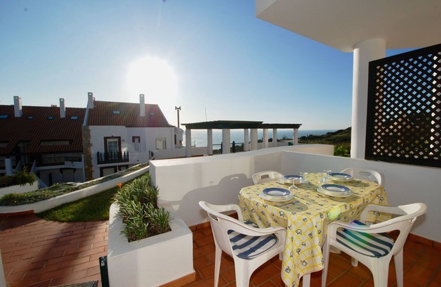 Orange - Ground floor sea view apartment in amazing complex with 3 pools