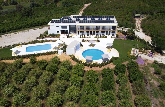 Orange Grove Residence