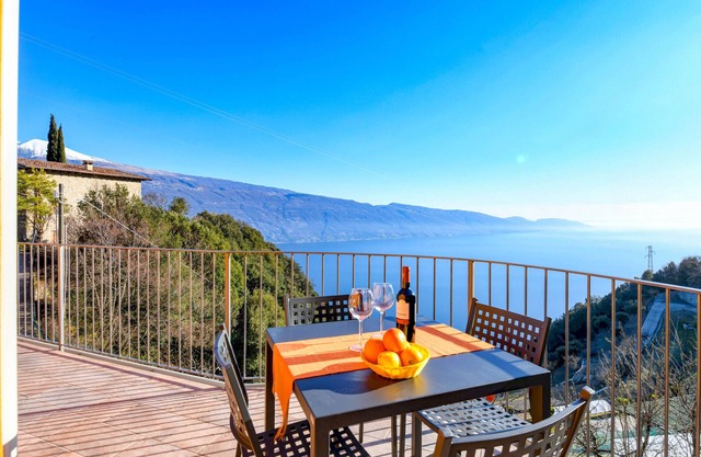 Orange House with breathtaking lake view
