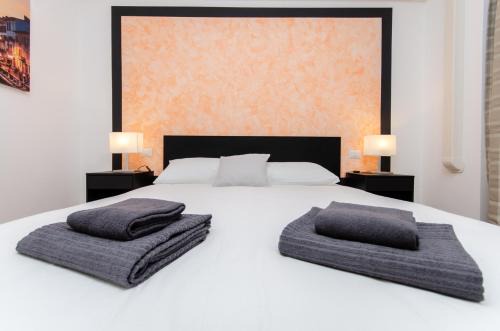 Orange Room